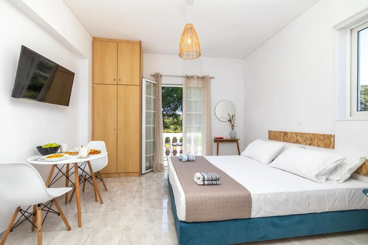White House Studios & Apartments Argostoli